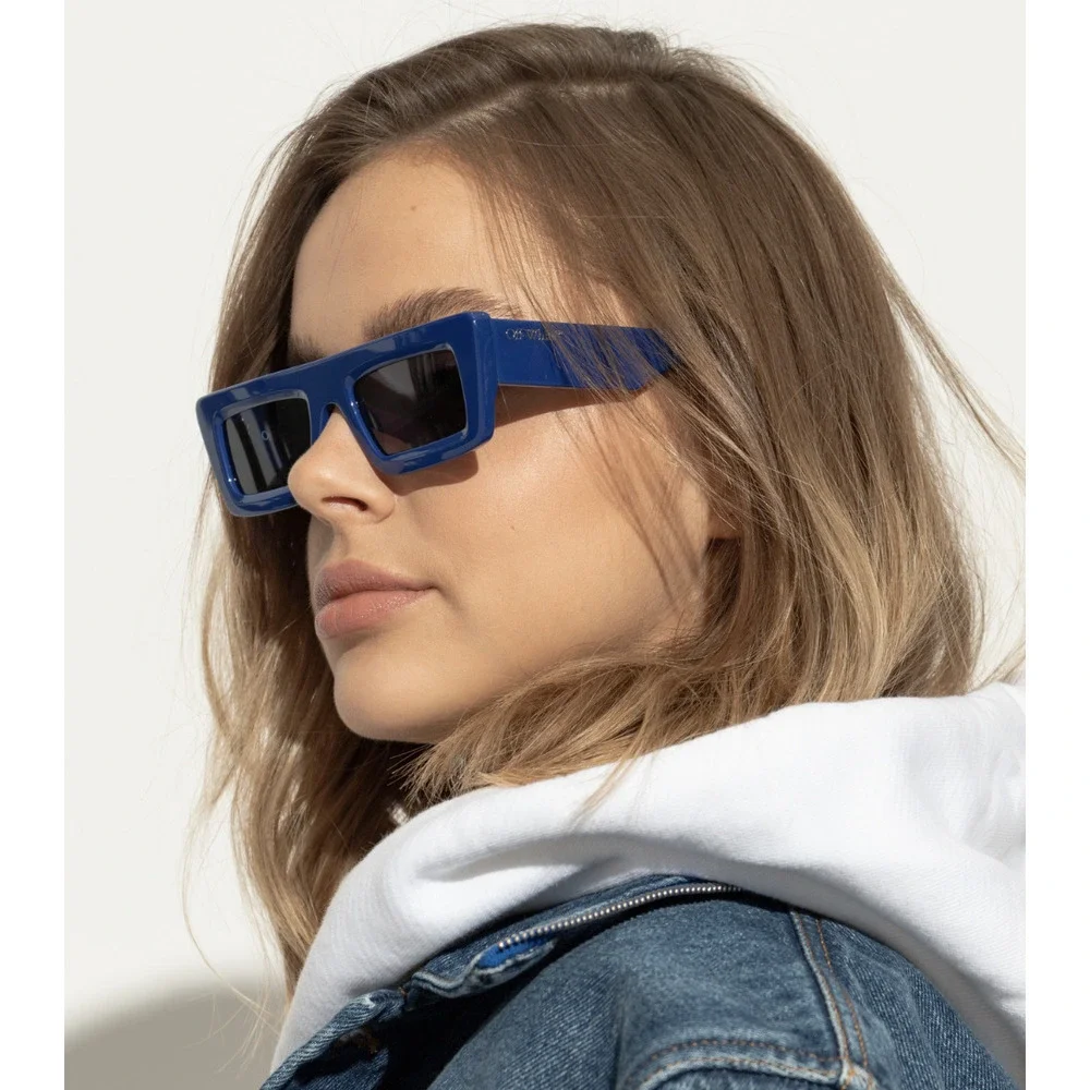 Off-White brand new